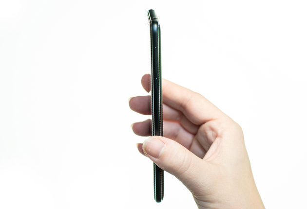 Nokia 3.1 har jack-ingång på ovansidan” display Knapparna på Nokia 3.1