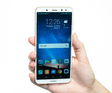 Huawei Mate 20 Lite med 6,3” skärm Huawei Mate 20 Lite picture från framsidan