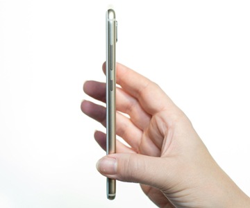 Huawei Mate 20 Lite med elegant design Huawei Mate 20 Lite bild från sidan