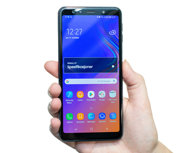 Samsung Galaxy A7med 6” skärm Samsung Galaxy A7 bild från framsidan