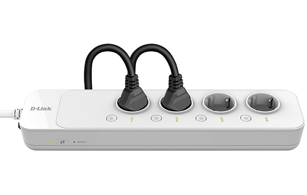 Styr energiförbrukningen med hjälp av smarta grenuttag och pluggar Ett grenuttag med två sladdar inkopplade