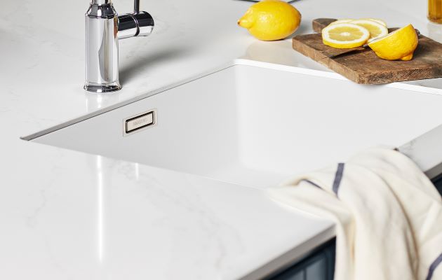 Epoq köksbänk Bild av vit Blanco köksbänk