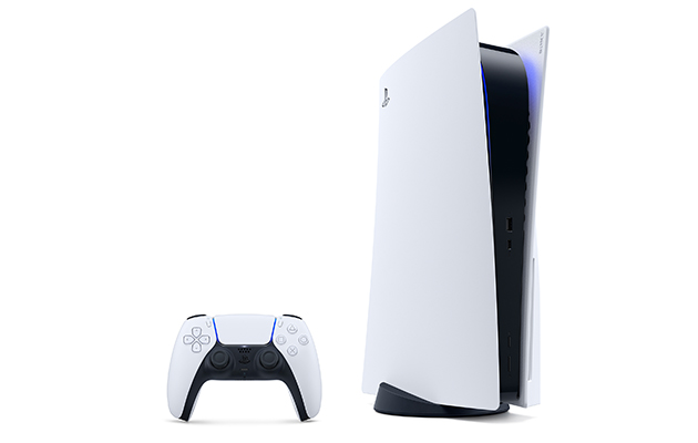 PS5 är mer kraftfull än någonsin Bild av PS5 och DualSense-kontroll