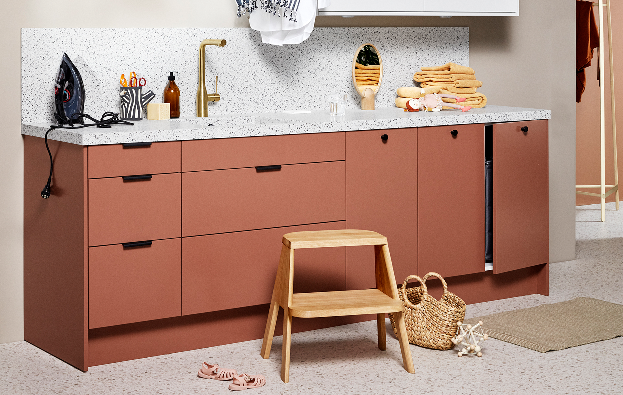 Trend Sienna är en vacker, varm jordton som påminner om terrakotta Epoq Trend tvättstuga i färgen Sienna