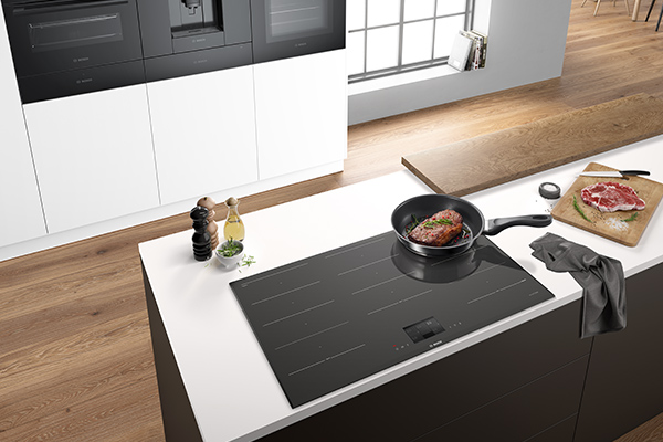 Bosch BRA VAL-Cashback Inbyggnadsugn och mikro från Bosch med text om Cashback