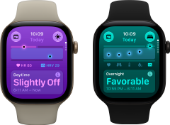 Två Apple Watch Series 12-enheter med aluminiumboett i färgen ljust guld, Vitalparametrar under dagen något avvikande, Digital Crown, sportband i färgen sand, aluminiumboett i färgen svart, Positivt för vitalparametrar över natten, Digital Crown, sportband i färgen svart