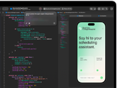 MacBook Pro, Xcode, kodredigeraren visar kommentaren: Connect the app to Apple Intelligence, förhandsvisning på iPhone, appen Quantum College Hospital med texten: Say hi to your scheduling assistant, knappar: View open shifts, Swap my next shift