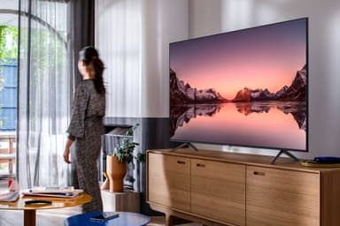 Samsung 75" Q67T 4K UHD QLED Smart-TV QE75Q67TAU