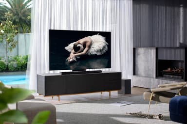 Samsung 82" Q800T 8K UHD QLED Smart-TV QE82Q800TAT (2020)