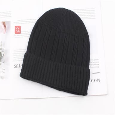 Stickad mössa, unisex beanie - Svart
