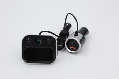 Bluetooth FM-sändare med billaddare (QC3.0/PD18W) Svart