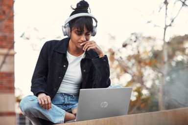 HP Pavilion Plus i5-12/16/512 14" bärbar dator