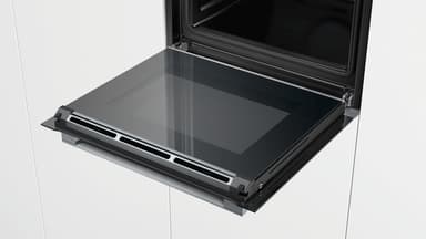 Bosch Series 8 inbyggnadsugn HBG672BS1