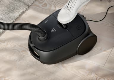 Electrolux Clean 600 Dammsugare med påse EB61C1GG