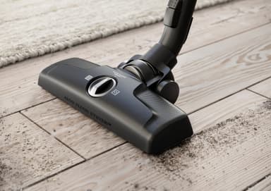 Electrolux Clean 600 Dammsugare med påse EB61C4DB