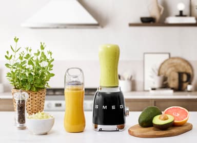 Smeg personlig mixer PBF01BLEU (svart)