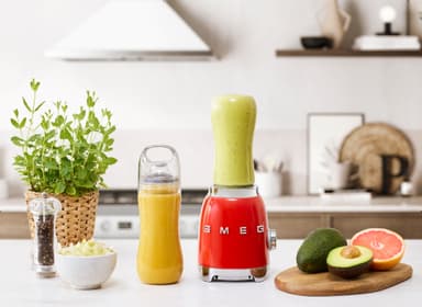 Smeg personlig mixer PBF01RDEU (röd)