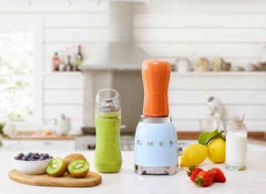 Smeg personlig mixer PBF01PBEU (pastellblå)