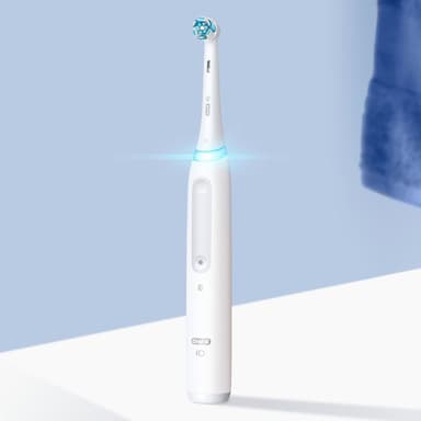 Oral-B iO 4s eltandborste 414865 (vit)