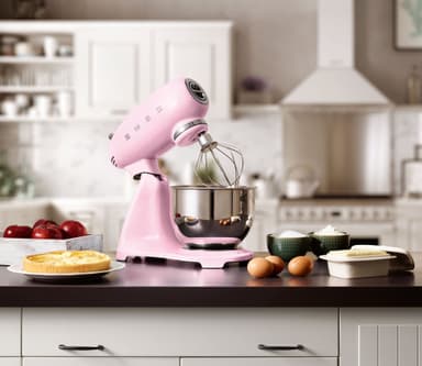 Smeg köksmaskin SMF03PKEU (rosa)