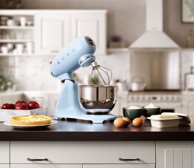 Smeg köksmaskin SMF03PBEU (blå)