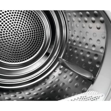 AEG Serie 8000 Torktumlare TR832J84F (8kg)