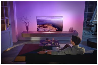 Philips 65” OLED807 4K OLED Ambilight Smart TV (2022)