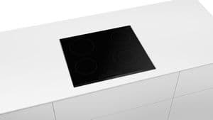 Bosch Serie 6 Glaskeramikhäll PKF675FP2E (60cm)