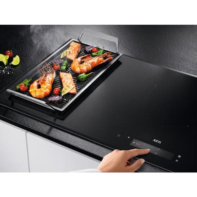 AEG Plancha Grill A9HL33 (Svart)