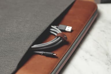 Native Union Belt XL USB-A till Lightning-kabel (zebra)