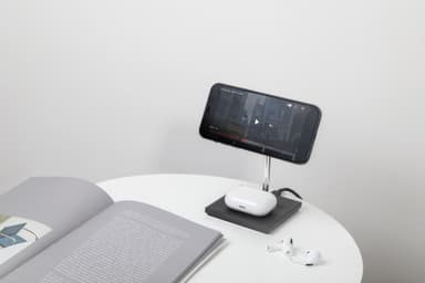Native Union Snap 2in1 MagSafe trådlöst laddarställ (svart)