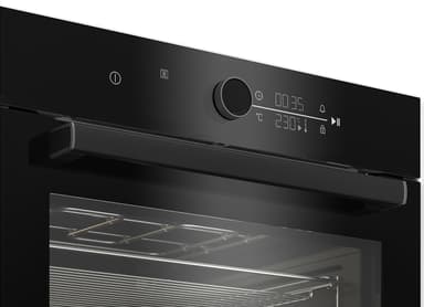 Beko Kompaktugn BBCM17400B (svart)