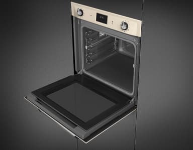 Smeg Serie Victoria Inbyggnadsugn SOP6900TP (kräm)