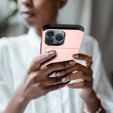 SKALO iPhone 13 Armor Skal Korthållare - Roséguld