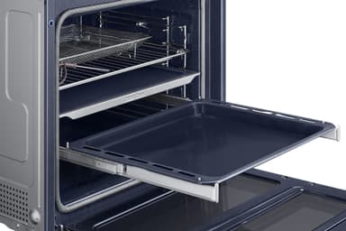 Samsung Serie 6 Bespoke Inbyggnadsugn NV7B6775LDK/U1 (svart)