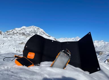Xtorm 21W solcellsladdare