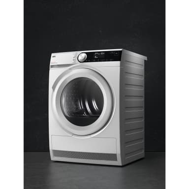 AEG Serie 8000 Torktumlare TR832J84F (8kg)