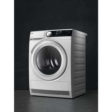 AEG Serie 8000 Torktumlare TR832J84F (8kg)