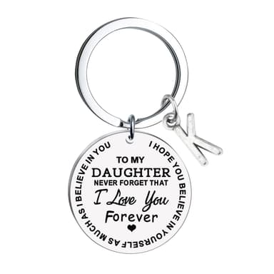Nyckelring present till min dotter bokstaven K