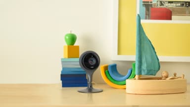 Google Nest Cam Indoor säkerhetskamera