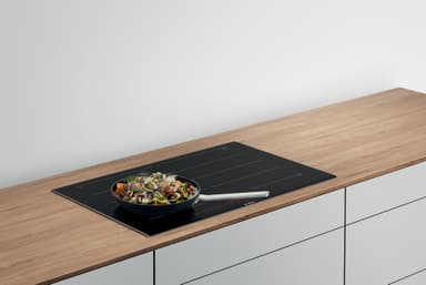 Bosch Stekpanna i järn Pro Induction HEZ9FE280 (⌀ 28 cm)