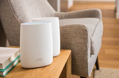 Netgear Orbi AC3000 tri-band mesh WiFi startkit