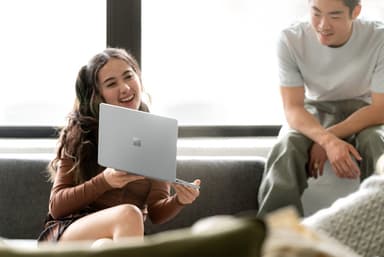 Microsoft Surface Laptop Go 2 i5-11/8/128 12.4" bärbar dator