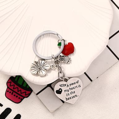 Nyckelring ""A piece of my heart is in heaven"" Silver