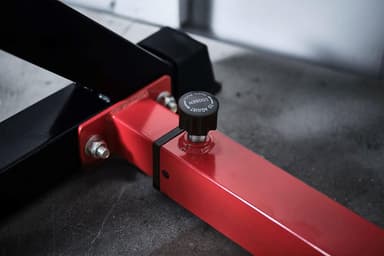Kraftmark Skivstångsställning Squat Stand Adjustable, Träningsbänk med ställning