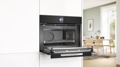 Bosch Serie 8 Kompaktugn med mikro CMG936AB1S (Svart)