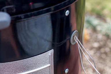 Weber Smokey Mountain Kolgrill med rök 721004 (svart)