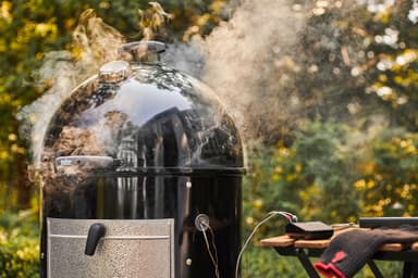 Weber Smokey Mountain Kolgrill med rök 721004 (svart)