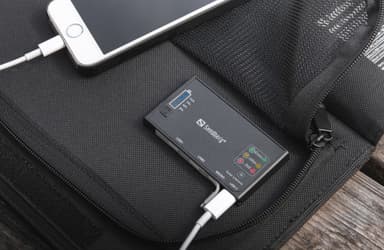 Sandberg SolarSandberg Solar 3-panel laddare med powerbank