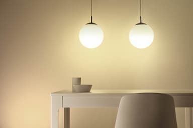 WiZ glödlampa 40W E14 929003499701